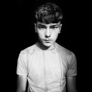 巨乳美女的裸体被操
